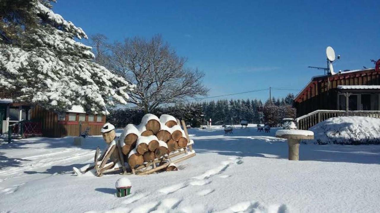 Chalets des Trois Hêtres Plombières-les-Bains Exterior foto